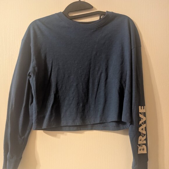 Girls Shirts Size 14/16 Assortment 5 for $10.00 or $2.00 each - Picture 3 of 10